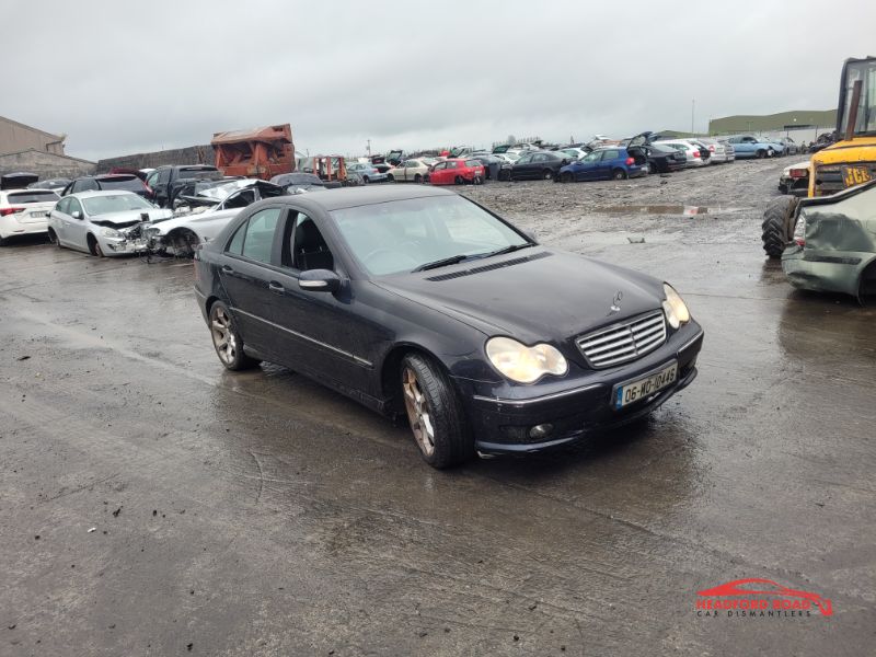 2006 MERCEDES C-CLASS 220 C SERIES CDI SPORT EDITION 4DR A for breaking