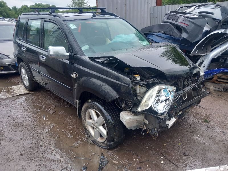 2006 NISSAN X-TRAIL 2.2 D 2WD SX 06 2.2DSL 5DR for breaking