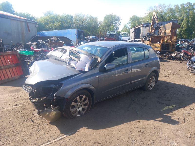 2006 OPEL ASTRA CLUB 1.4 I 16V 5DR for breaking