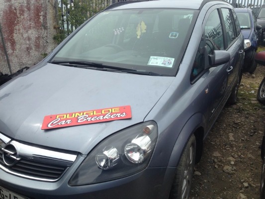 2006 OPEL ZAFIRA Club 1.6I 16V for breaking
