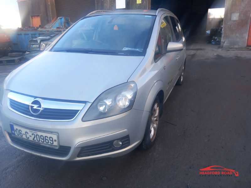 2006 OPEL ZAFIRA DESIGN 1.6 I 16V 5DR for breaking