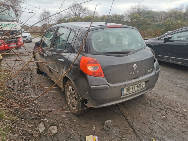 2006 RENAULT CLIO 3 1.2 16V DYNAMIQUE for breaking