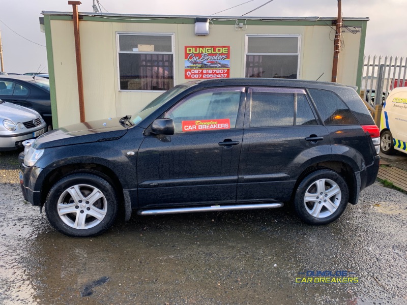 2006 SUZUKI GRAND VITARA 2.0 16V 5DR AUTO for breaking