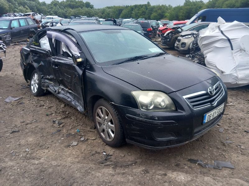 2006 TOYOTA AVENSIS D-4D 2.0 T3 S 5DR for breaking