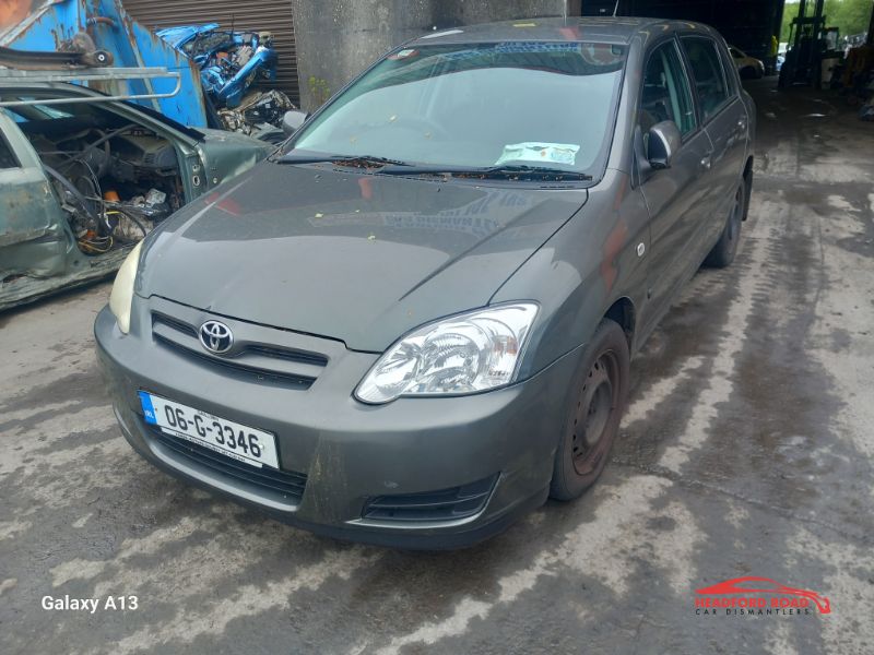 2006 TOYOTA COROLLA 1.4 TERRA MC 5DR for breaking