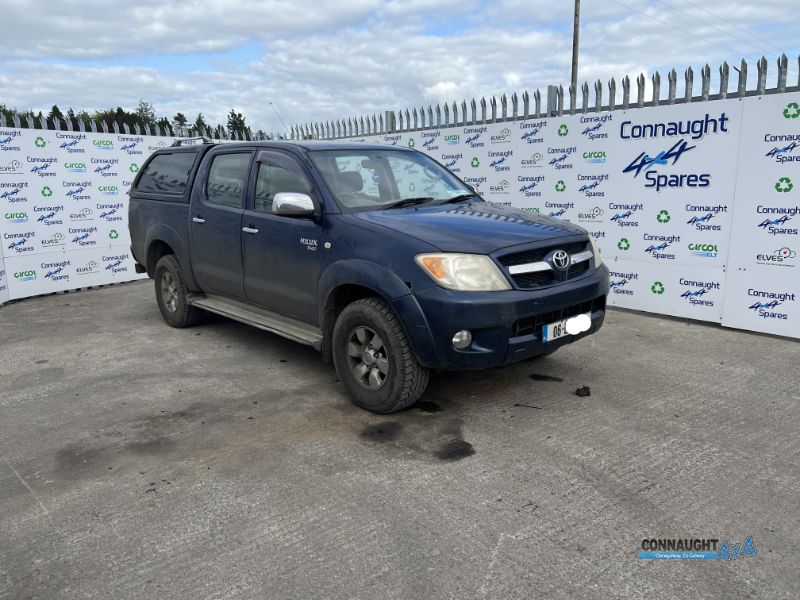 2006 TOYOTA HILUX 2.5 D-4D D/CAB HL3 4DR for breaking