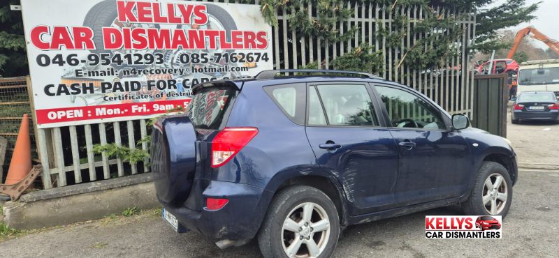 2006 TOYOTA RAV4 4X4 NG 2.0 5DR LUNA for breaking