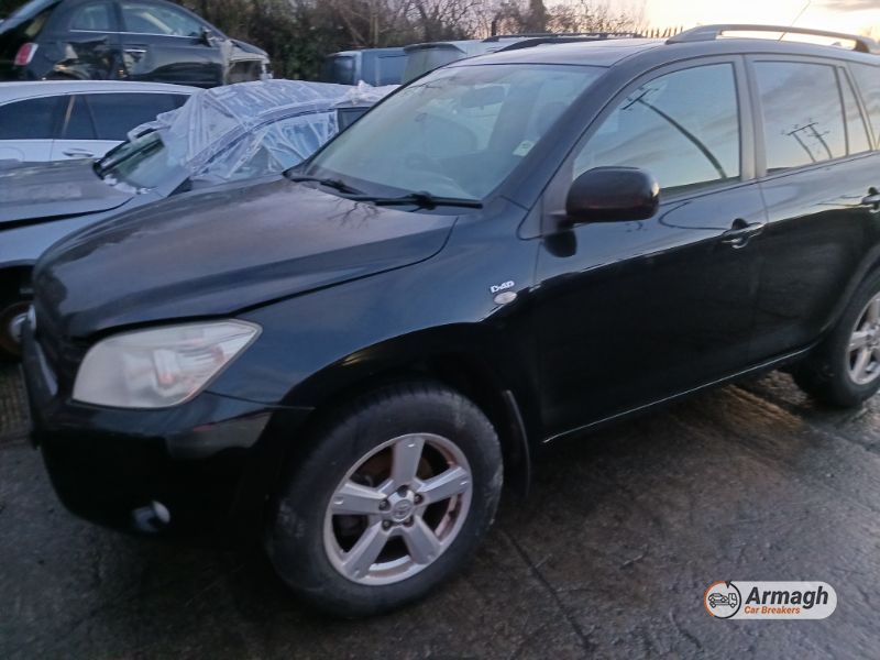 2006 TOYOTA RAV4 XT4 D-4D for breaking