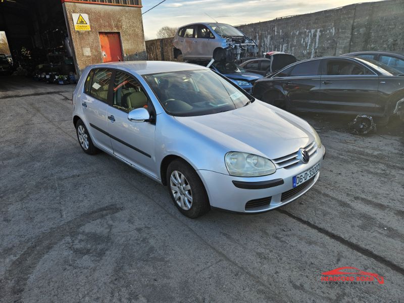 2006 VOLKSWAGEN GOLF 1.4 COMFORT 5DR 75BHP for breaking