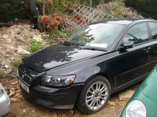2006 VOLVO S40 for breaking