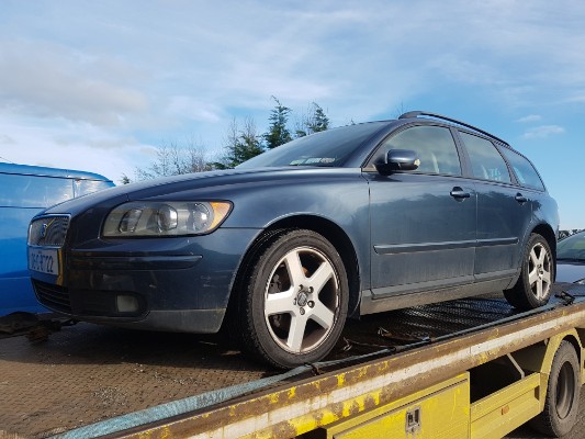 2006 VOLVO V50 2.0D SE 5DR for breaking
