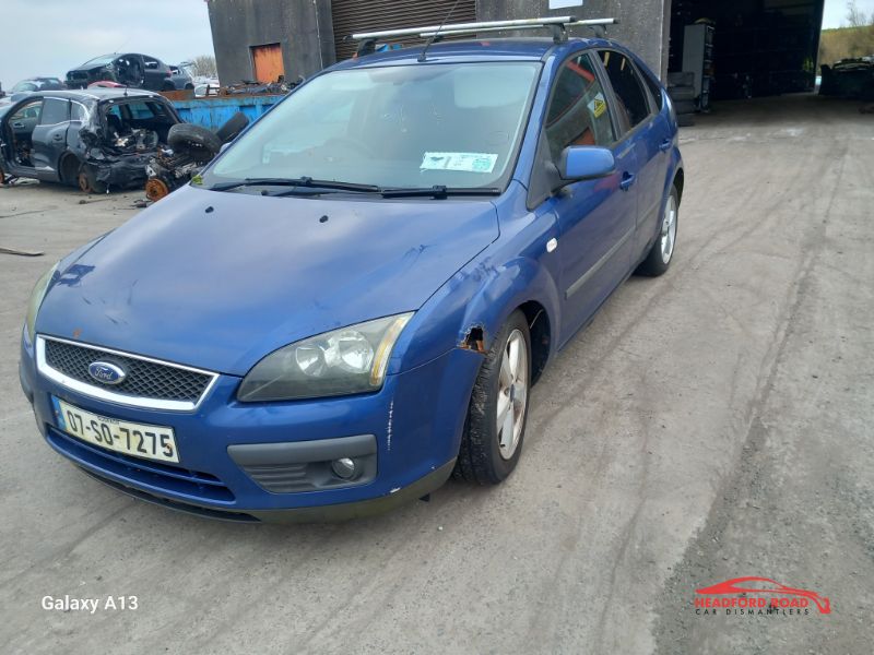 2007 FORD FOCUS 1.6 ZETEC CLIMATE 113BHP 5DR for breaking