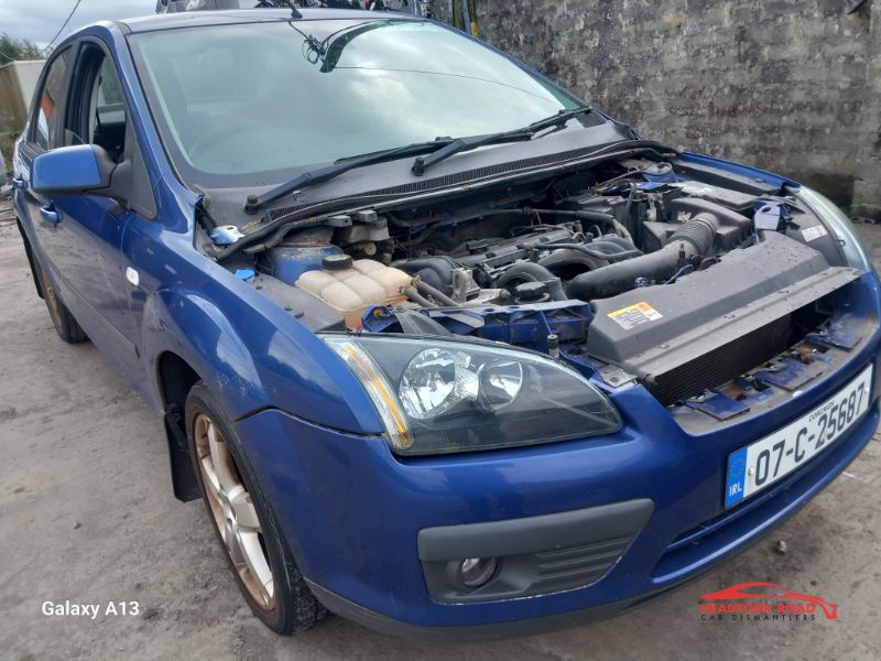 2007 FORD FOCUS ZETEC CONECTION 1.4 CONNECTION for breaking