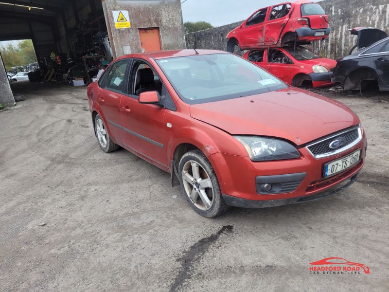 2007 FORD FOCUS ZETEC CONECTION 1.4 CONNECTION for breaking