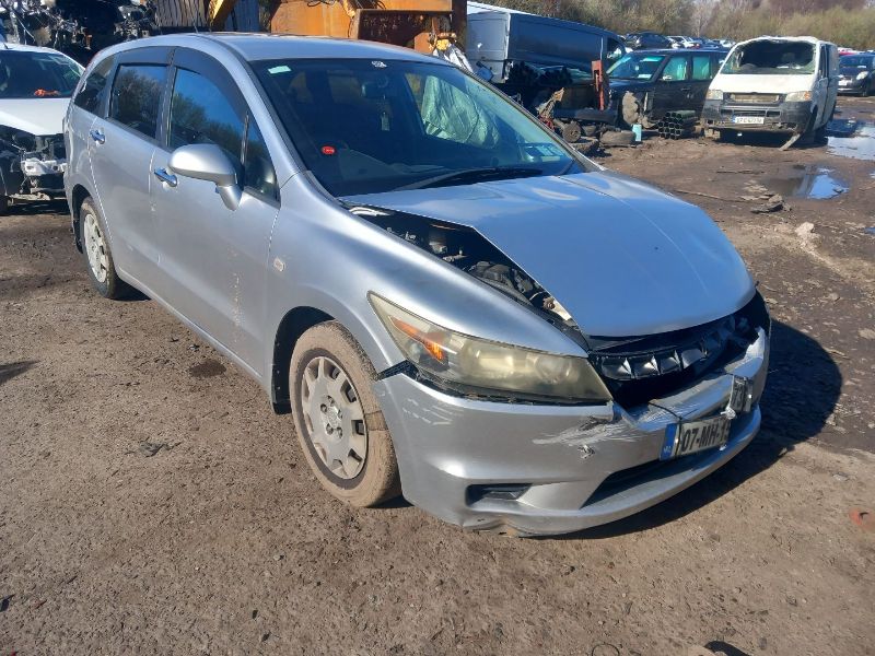 2007 HONDA STREAM RN8 5DR AUTO 1.8 for breaking