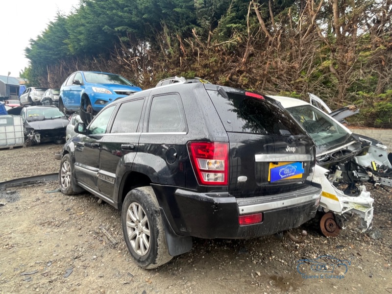 2007 JEEP GRAND CHEROKEE OVERLAND CRD A for breaking