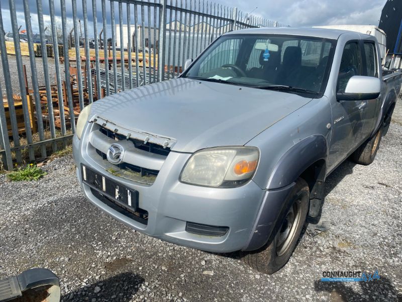 2007 MAZDA BT-50 TS 4X4 for breaking