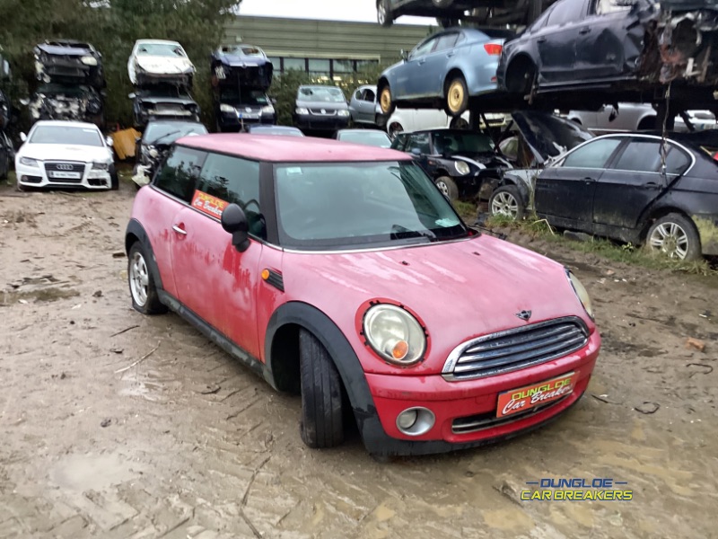 2007 MINI HATCH ME32 1.4 R56 ONE for breaking