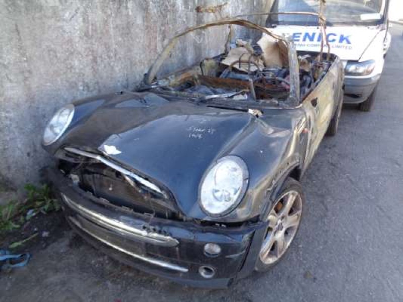 2007 MINI MINI Cabrio RD32 2DR for breaking