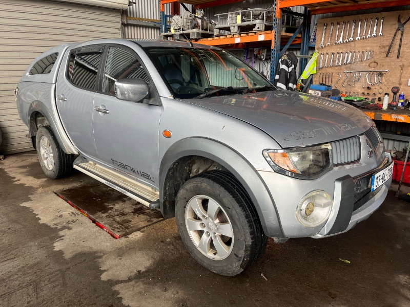 2007 MITSUBISHI L200 TD INTENSE 4DR for breaking
