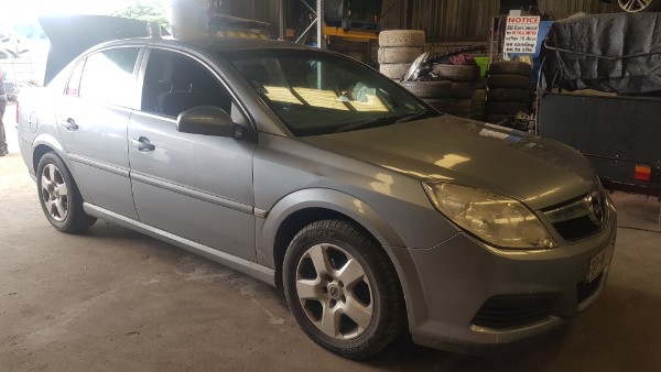 2007 OPEL VECTRA Club 1.8I 16V 4DR for breaking