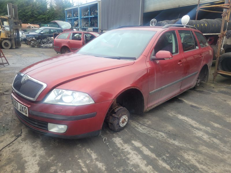 2007 SKODA OCTAVIA FSI 4X4 for breaking