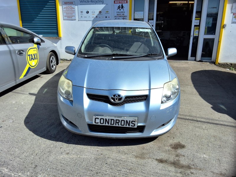 2007 TOYOTA AURIS 1.4 D-4D STRATA 5DR for breaking