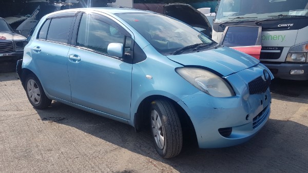 2007 TOYOTA VITZ KSP90 5DR Auto for breaking