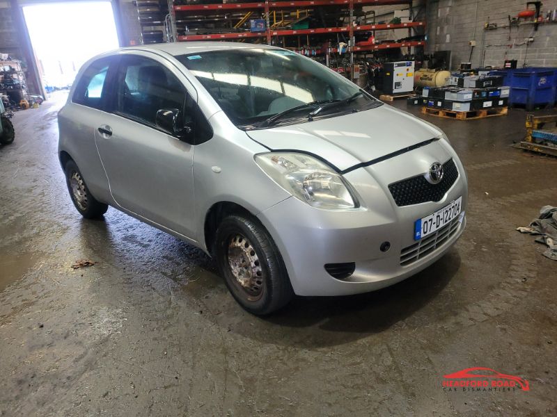 2007 TOYOTA YARIS 1.0 VVT-I T2 3 DOOR for breaking