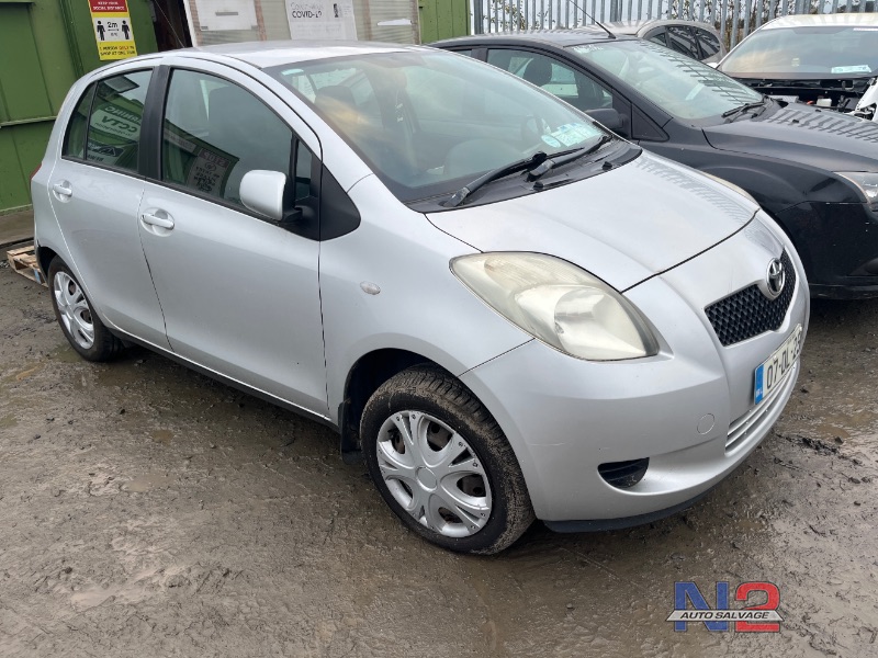 2007 TOYOTA YARIS NG 1.0L LUNA 5DR for breaking