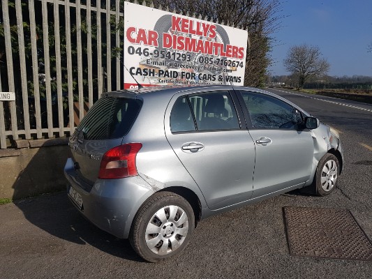 2007 TOYOTA YARIS NG 1.0L Luna MM for breaking