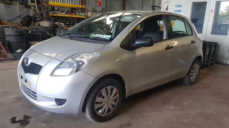2007 TOYOTA YARIS NG 1.0L TERRA 5DR for breaking