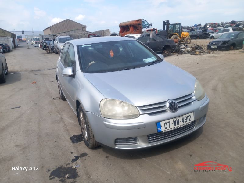 2007 VOLKSWAGEN GOLF 1.4 COMFORT 80BHP for breaking