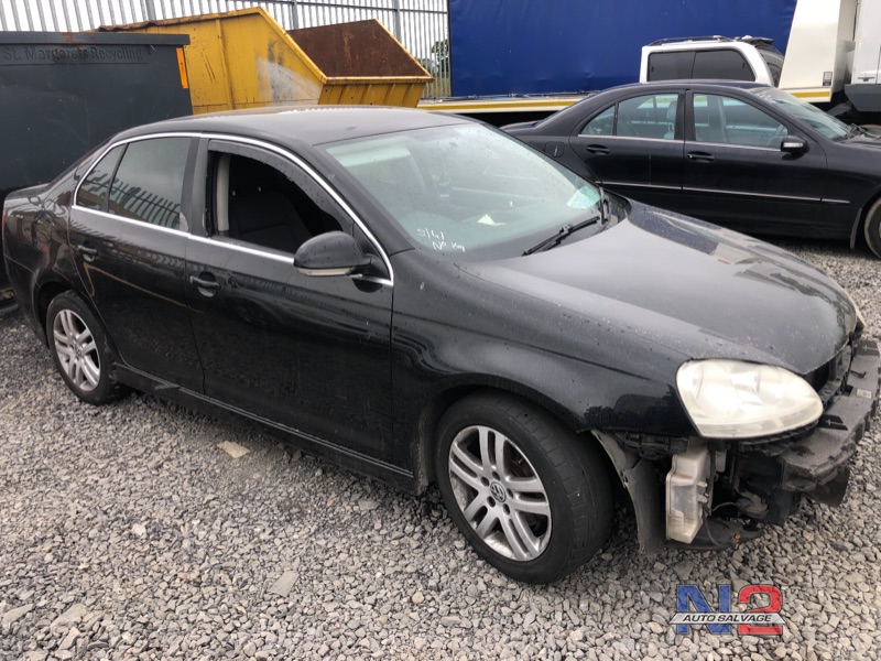 2007 VOLKSWAGEN JETTA SPORT 1.6 FSI 115BHP for breaking