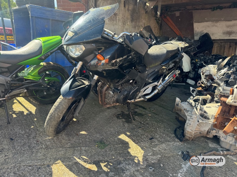 2007 YAMAHA MOTORCYCLE TDM  900 for breaking