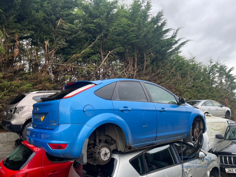 2008 FORD FOCUS ZETEC TD 115 for breaking