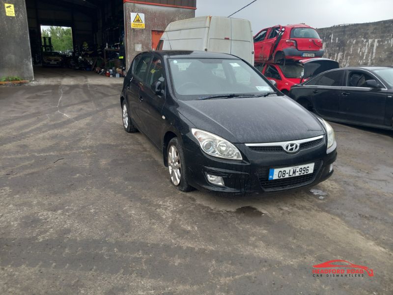 2008 HYUNDAI I30 130 1.6 DIESEL AUTOMATIC DE LUXURY 115BHP for breaking