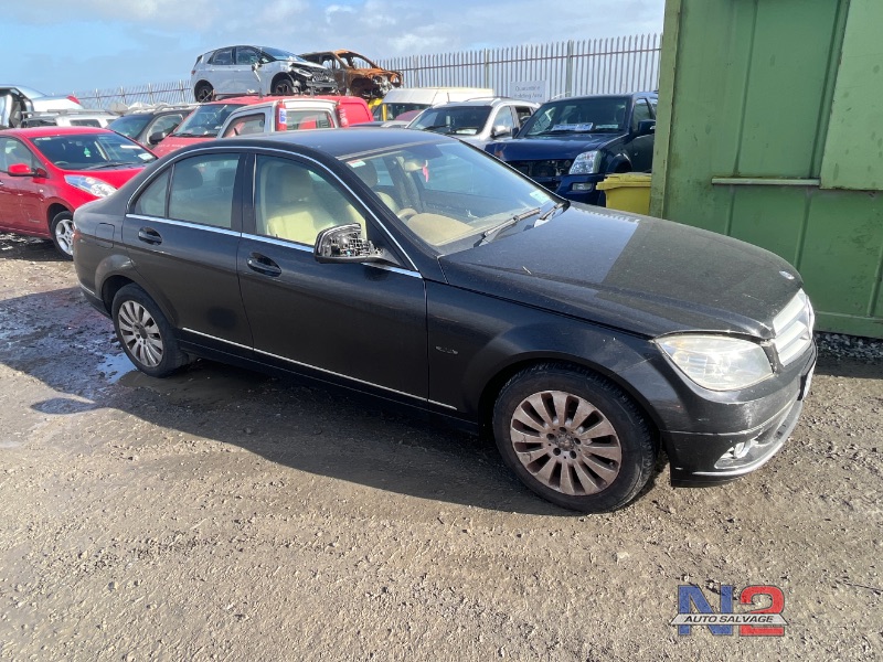 2008 MERCEDES C-CLASS 200 K AUTO for breaking