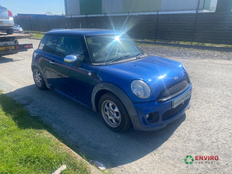 2008 MINI ONE for breaking