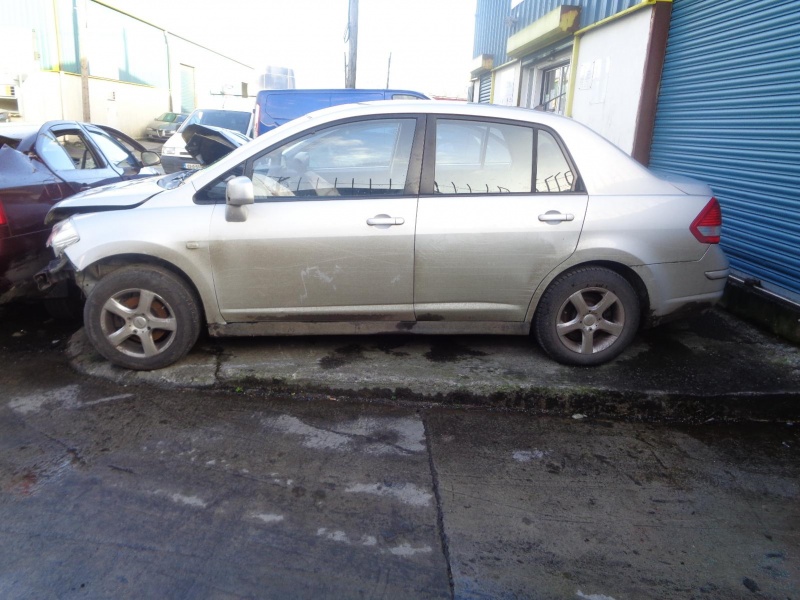 2008 NISSAN TIIDA for breaking