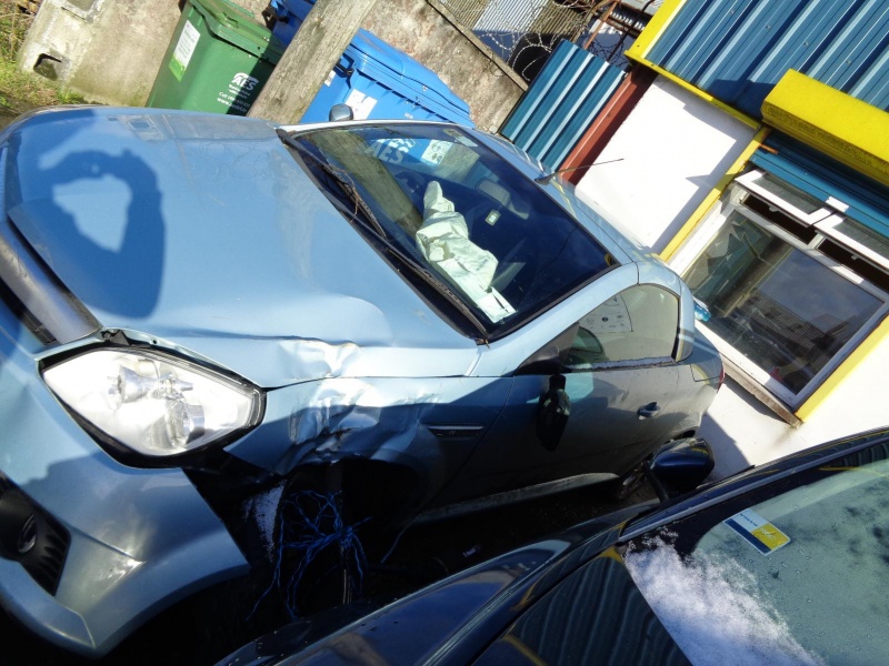 2008 OPEL TIGRA for breaking