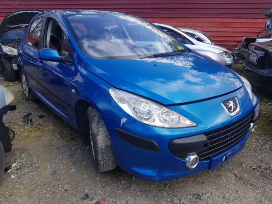 2008 PEUGEOT 307 D Sign 1.4 16 V 5 DR for breaking