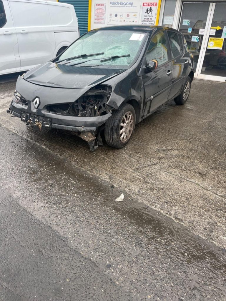 2008 RENAULT CLIO 3 1.2 16V MONACO for breaking