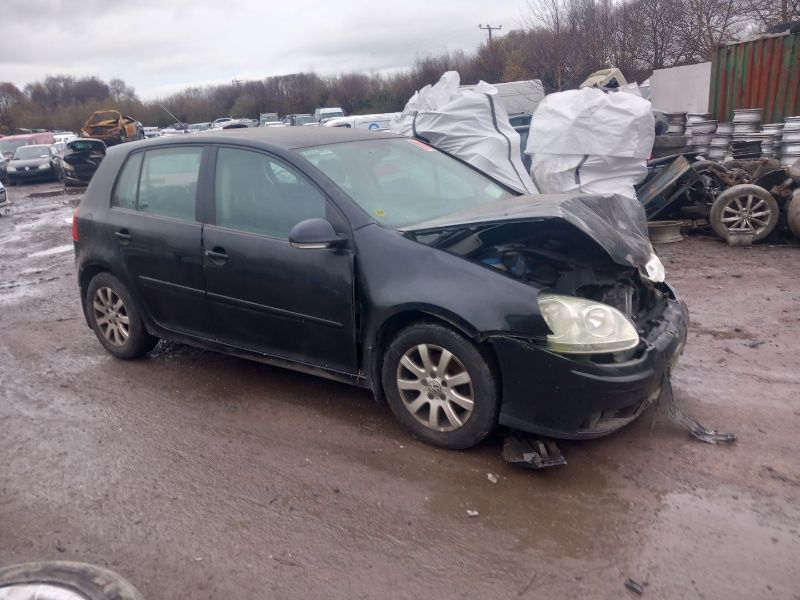 2008 VOLKSWAGEN GOLF 1.6 COMFORT 102BHP for breaking