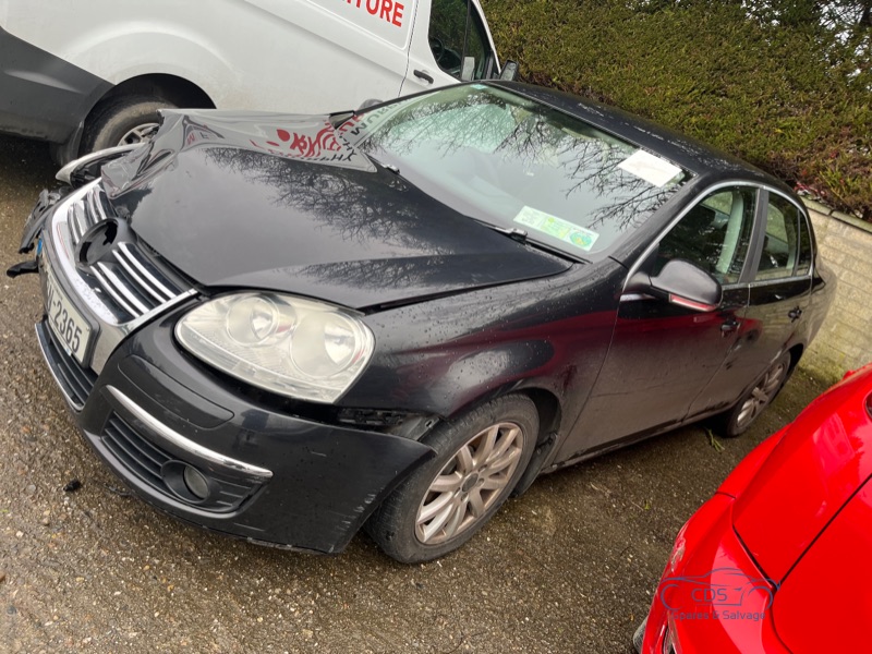 2008 VOLKSWAGEN JETTA COMFORT 1.9 TDI 105BHP 4DR for breaking