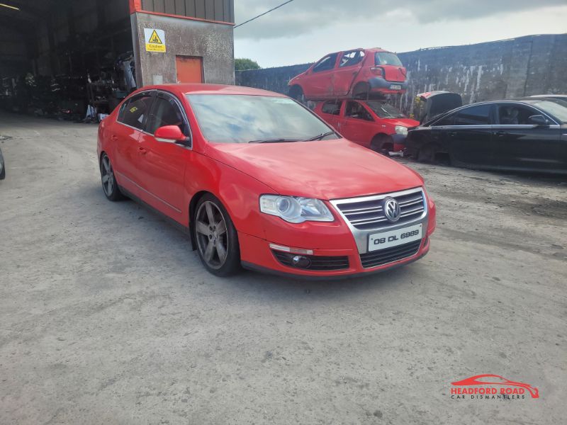 2008 VOLKSWAGEN PASSAT 1.9 TDI S 105PS 4DR for breaking