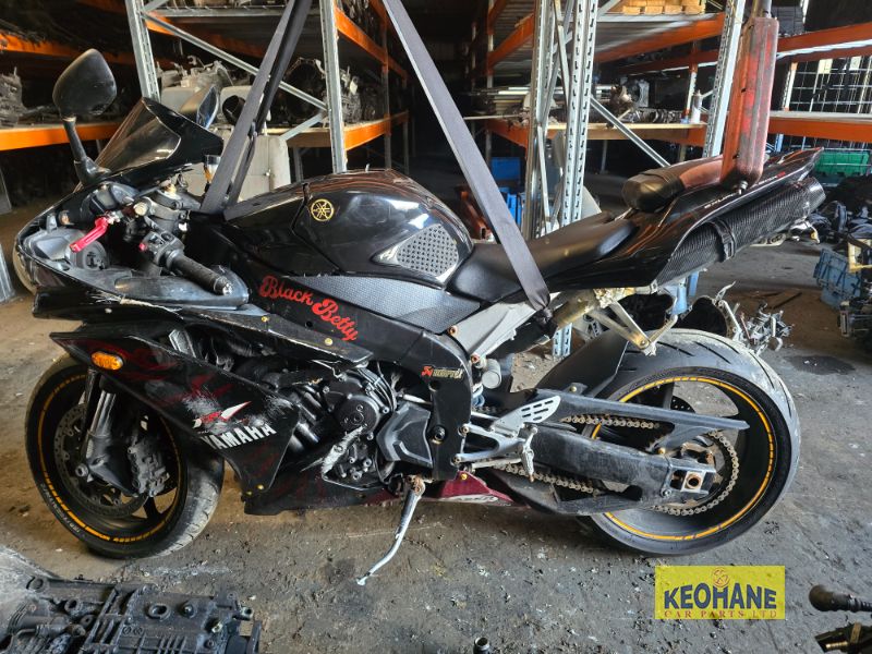 2008 YAMAHA MOTORCYCLE 998 CYCLE YZF RI 00DR for breaking