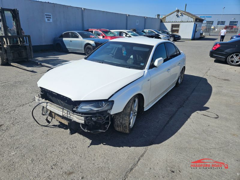 2009 AUDI A4 2.0 TDI S LINE 143PS 4DR for breaking