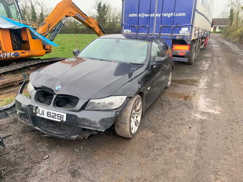 2009 BMW 3 SERIES 318D SE for breaking