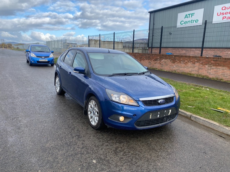 2009 FORD FOCUS ZETEC TD 136 AUTO for breaking